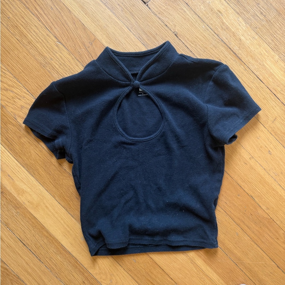 Black Keyhole Women's Top